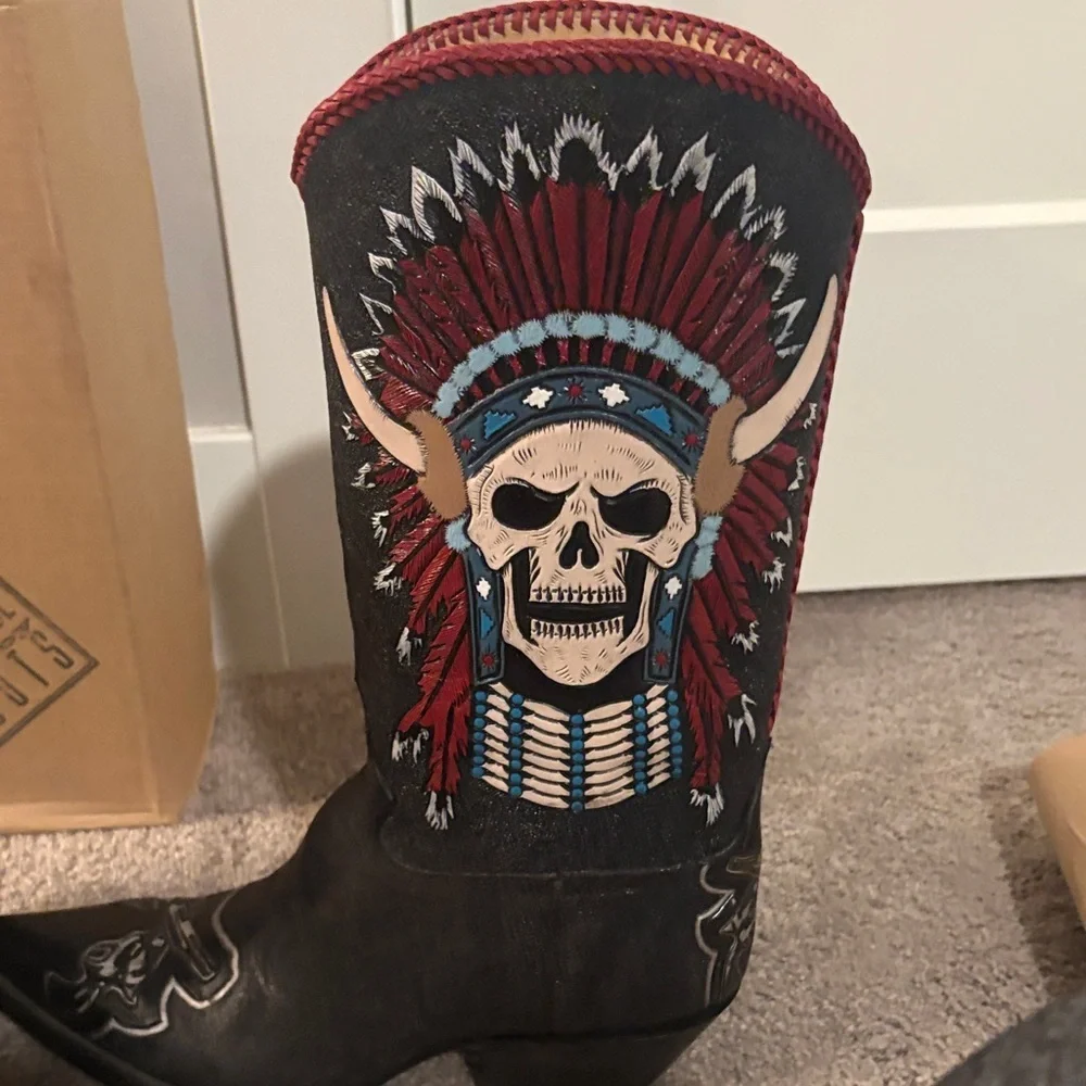 Liberty Boot Company hand made tooled, Lynard Skynard cowboy Boots. NIB. - Picture 4 of 13